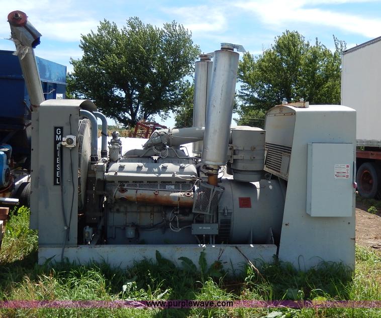 image for item I4391 General Motors portable diesel generator