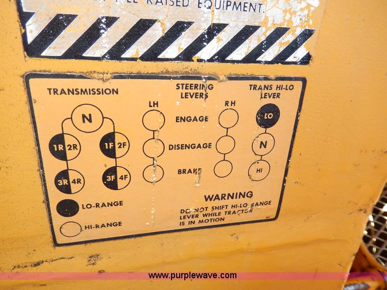 image for item I4455 1972 International 250C track loader