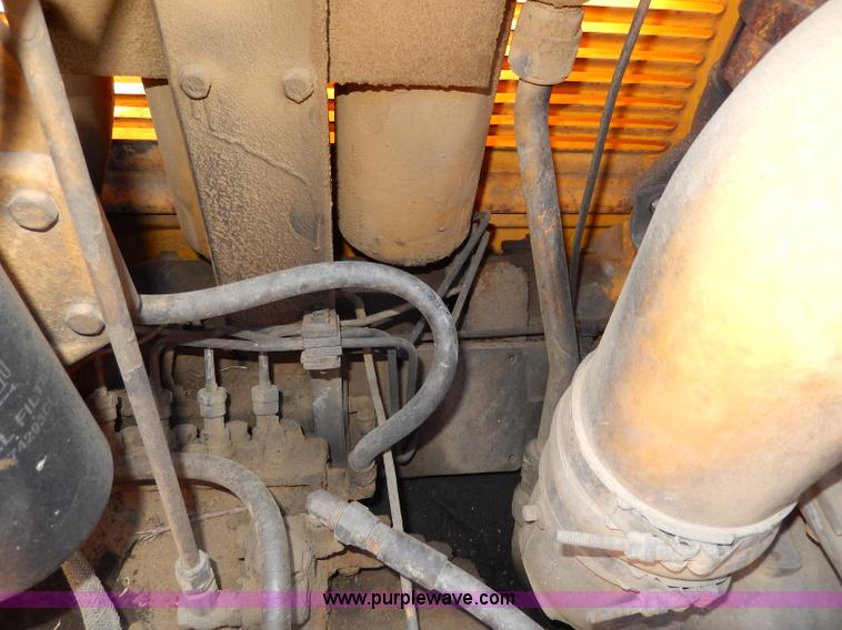 image for item I4455 1972 International 250C track loader