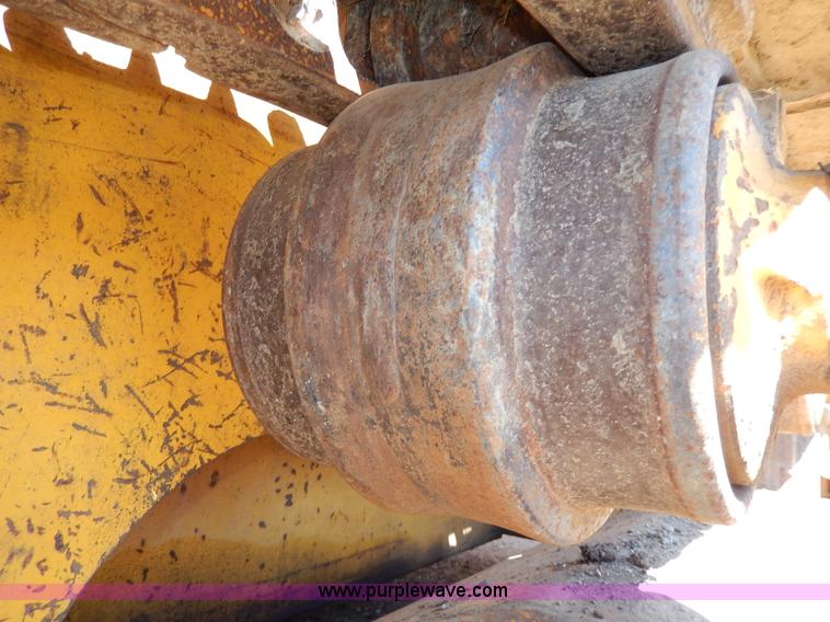 image for item I4455 1972 International 250C track loader