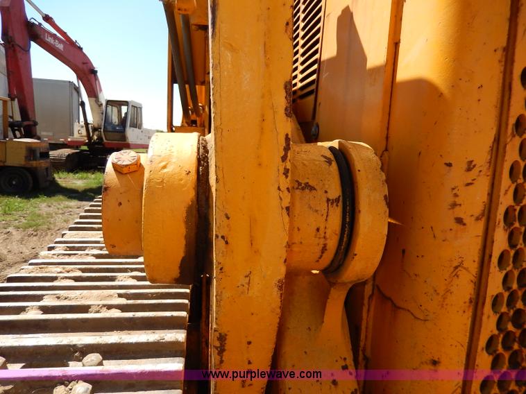 image for item I4455 1972 International 250C track loader