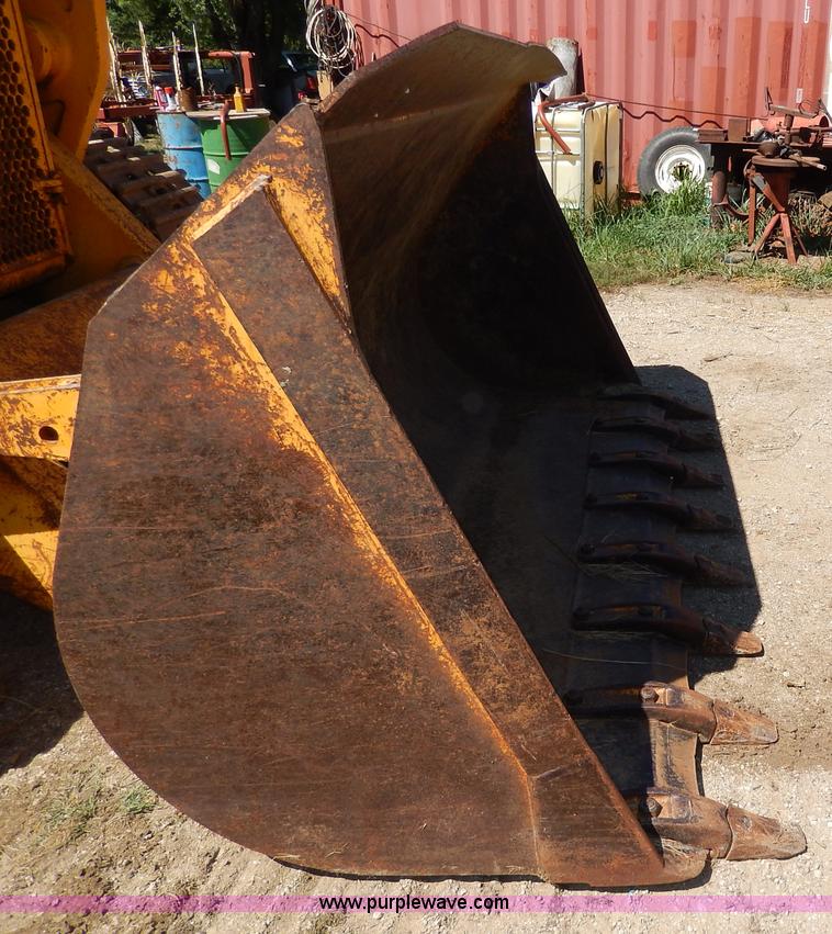 image for item I4455 1972 International 250C track loader