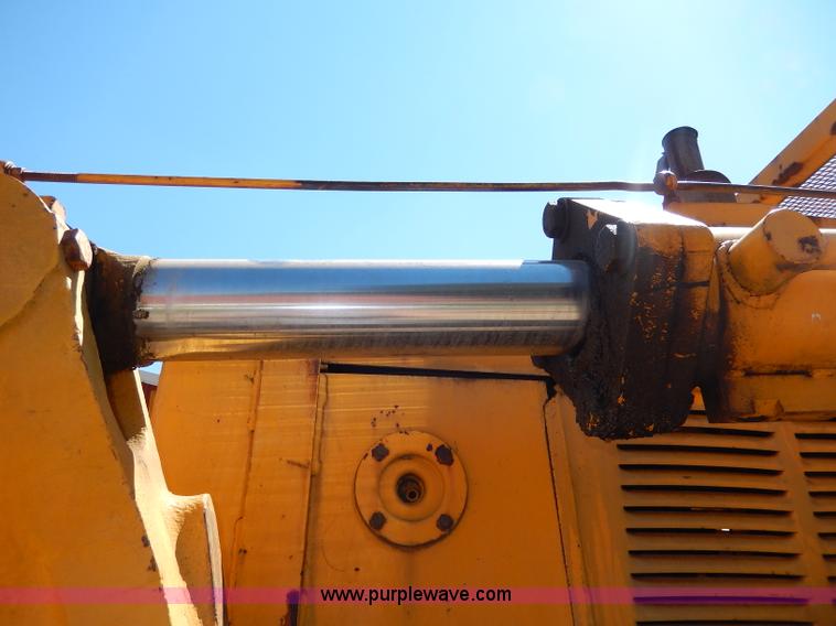 image for item I4455 1972 International 250C track loader