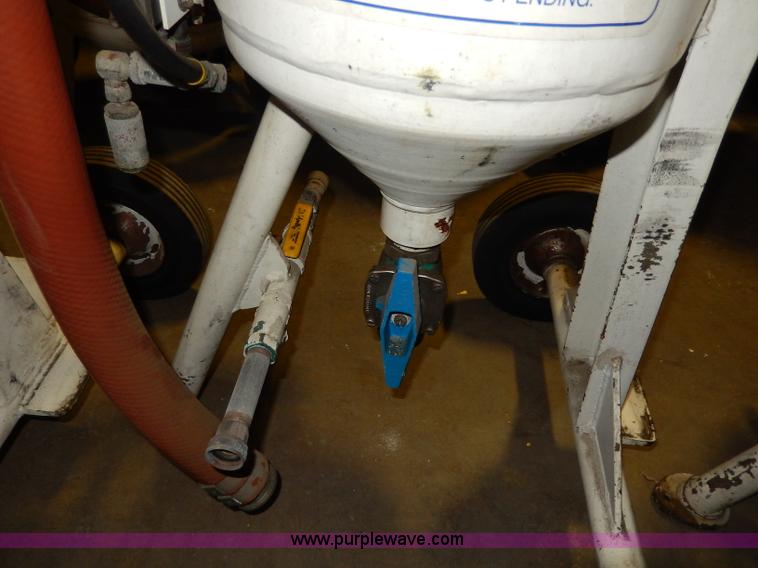 image for item AS9317 (3) abrasive soda blasters