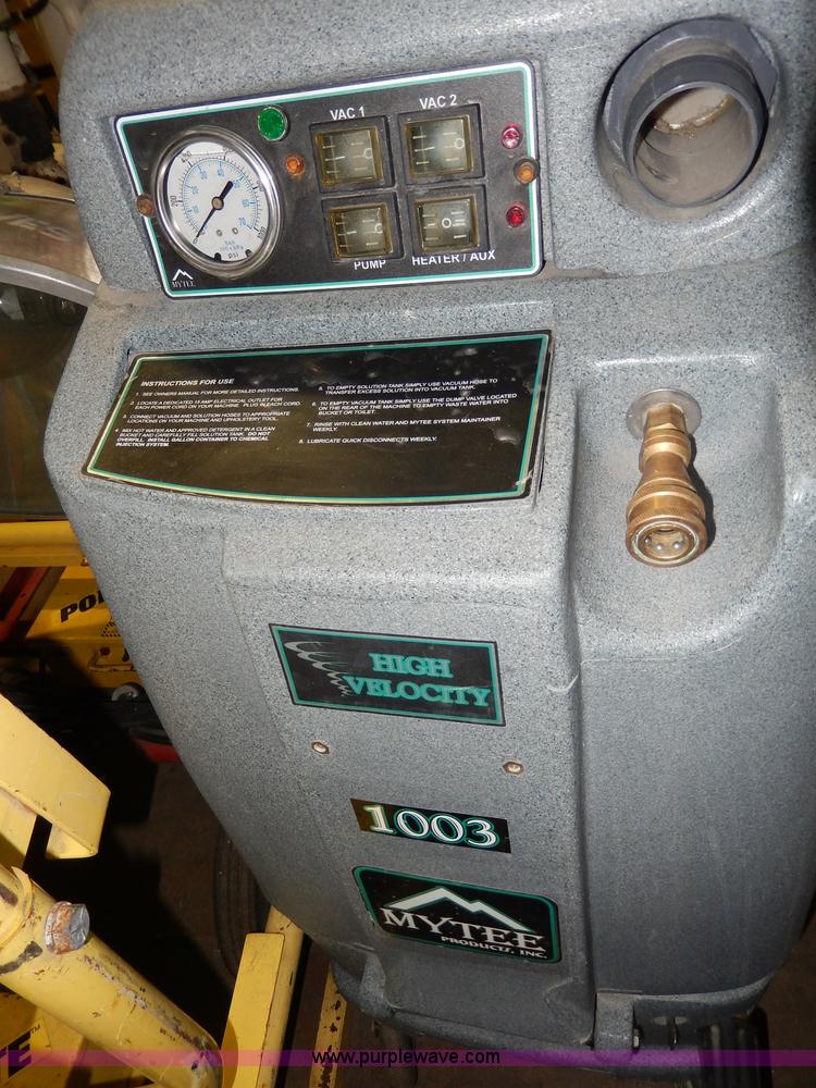 image for item AS9323 (3) Speedster 1003 shampoo machine