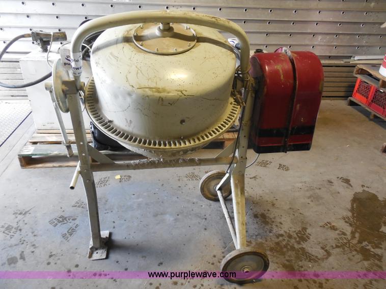 Tool Shop 3-1/2 CBF cement mixer in Kansas City, MO | Item H9934 sold