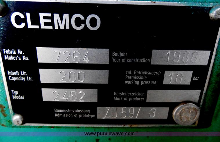 image for item H9941 Clemco 2452 sand blaster