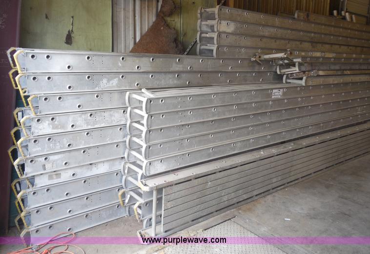 image for item H9942 Assorted plank boards