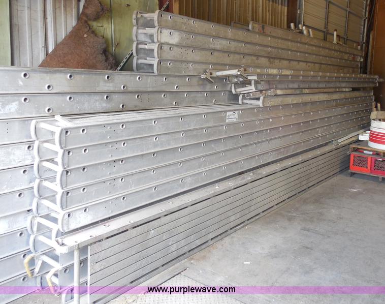 image for item H9942 Assorted plank boards