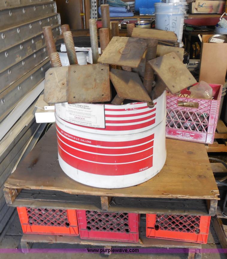 image for item H9942 Assorted plank boards