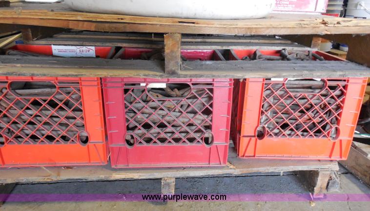 image for item H9942 Assorted plank boards