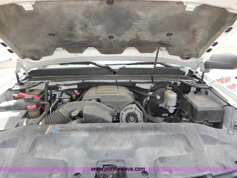 image for item I4420 2008 GMC Sierra 1500 pickup truck