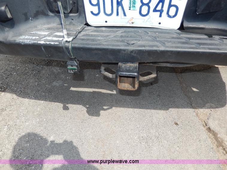 image for item I4420 2008 GMC Sierra 1500 pickup truck