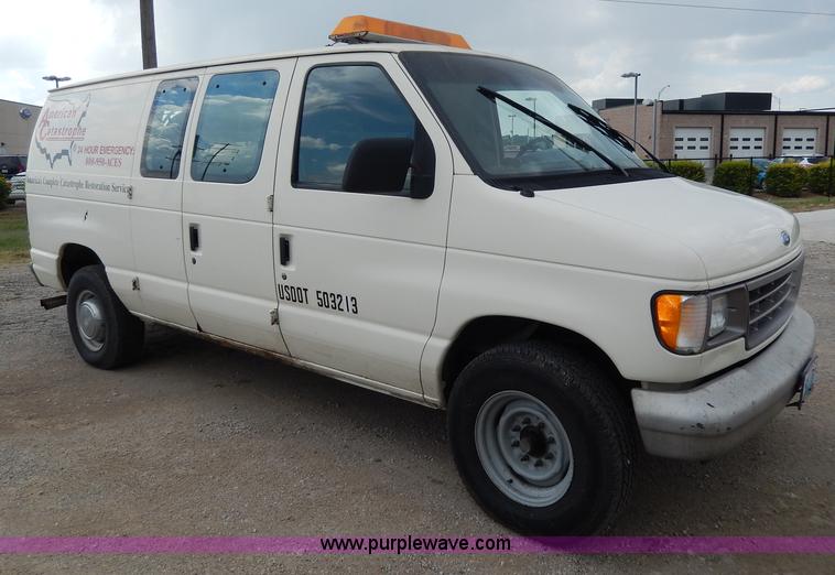 image for item I4422 1993 Ford Econoline E350 van