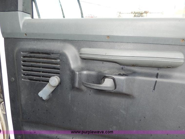 image for item I4422 1993 Ford Econoline E350 van