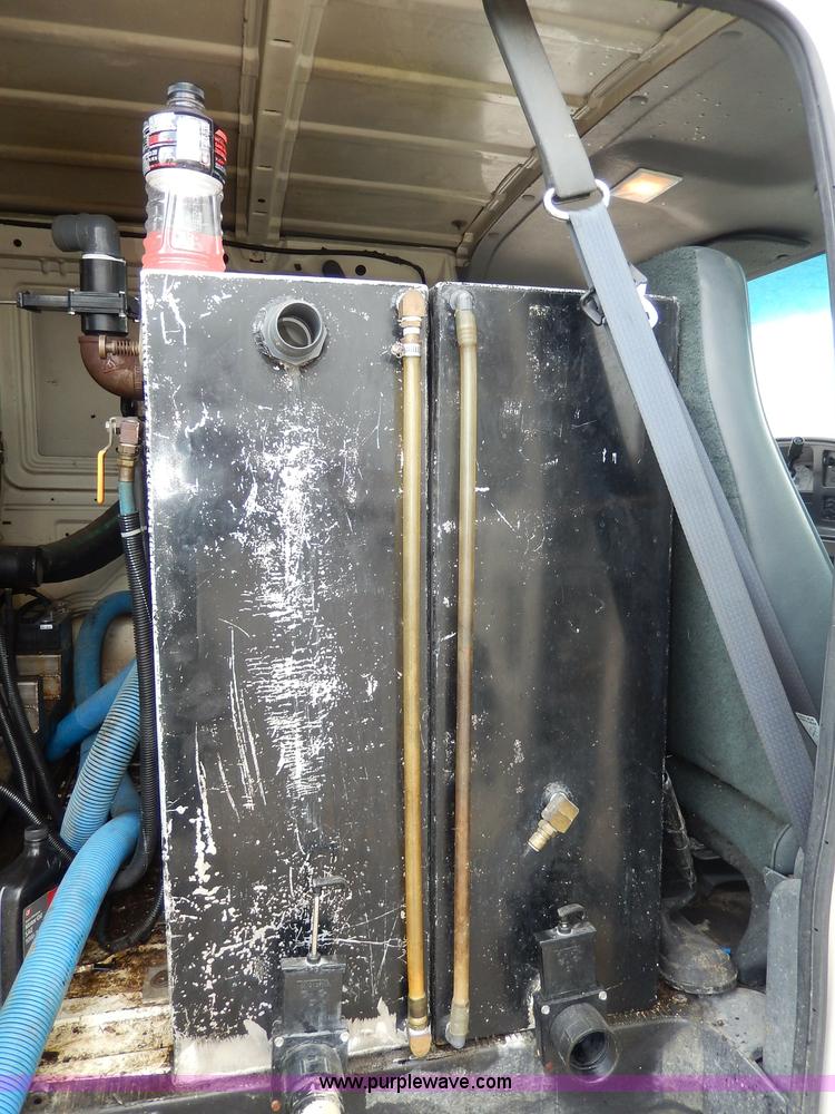 image for item I4422 1993 Ford Econoline E350 van