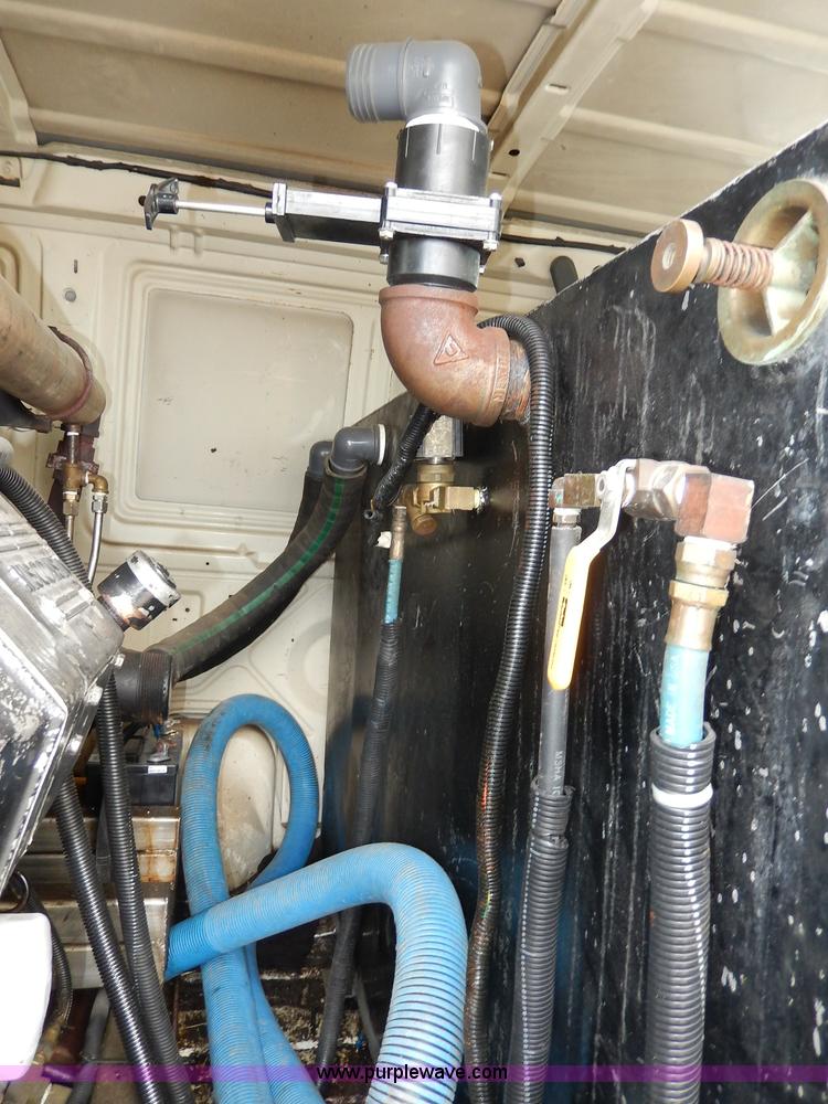 image for item I4422 1993 Ford Econoline E350 van