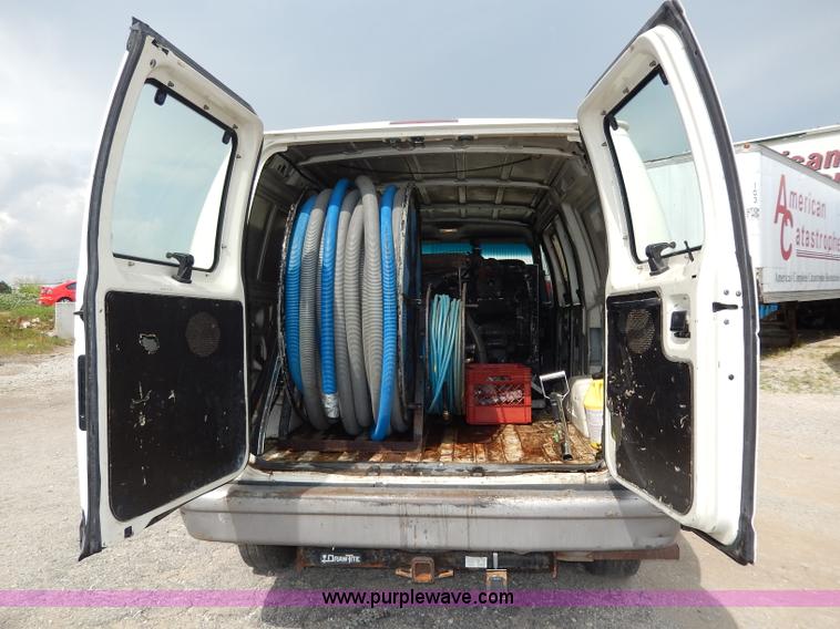 image for item I4422 1993 Ford Econoline E350 van