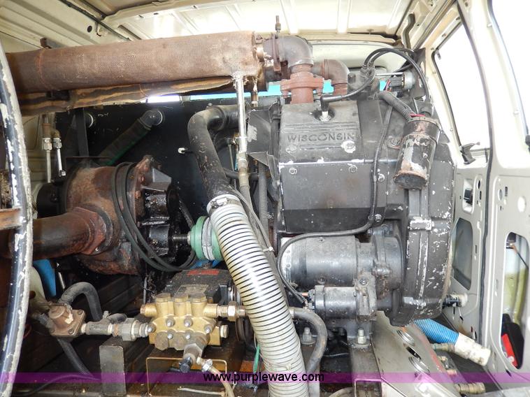 image for item I4422 1993 Ford Econoline E350 van