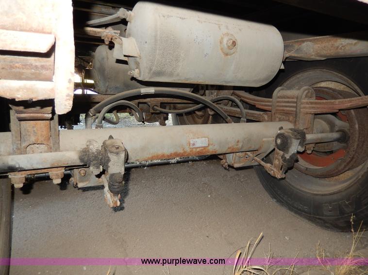 image for item I4425 1995 Dorsey AIDT-LS 53' dry van trailer