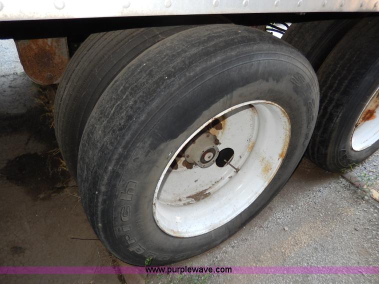 image for item I4425 1995 Dorsey AIDT-LS 53' dry van trailer