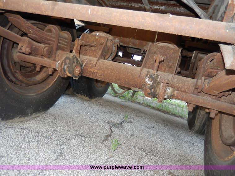 image for item I4426 1984 Monon 45' dry van trailer