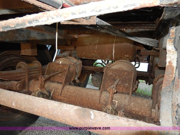 image for item I4426 1984 Monon 45' dry van trailer