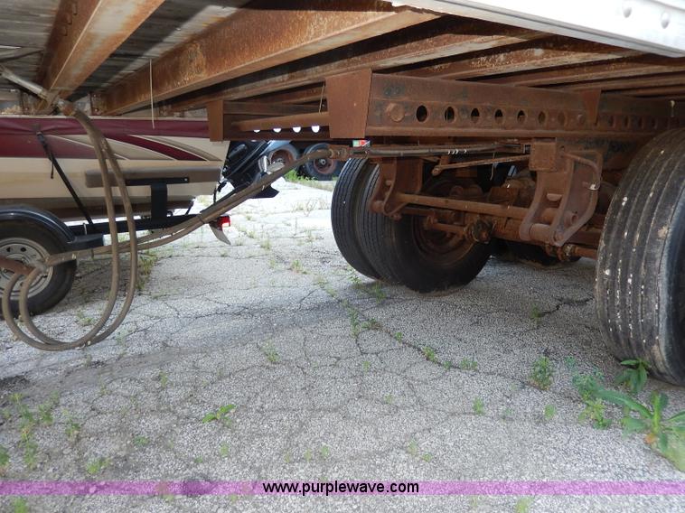 image for item I4426 1984 Monon 45' dry van trailer