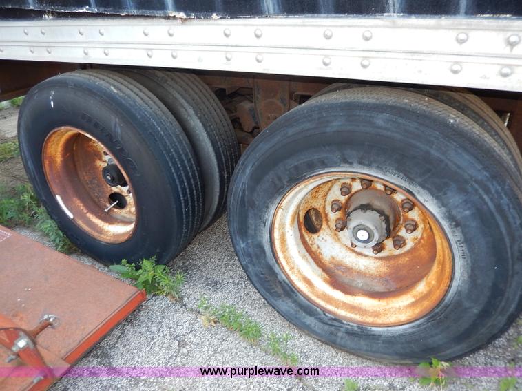 image for item I4426 1984 Monon 45' dry van trailer