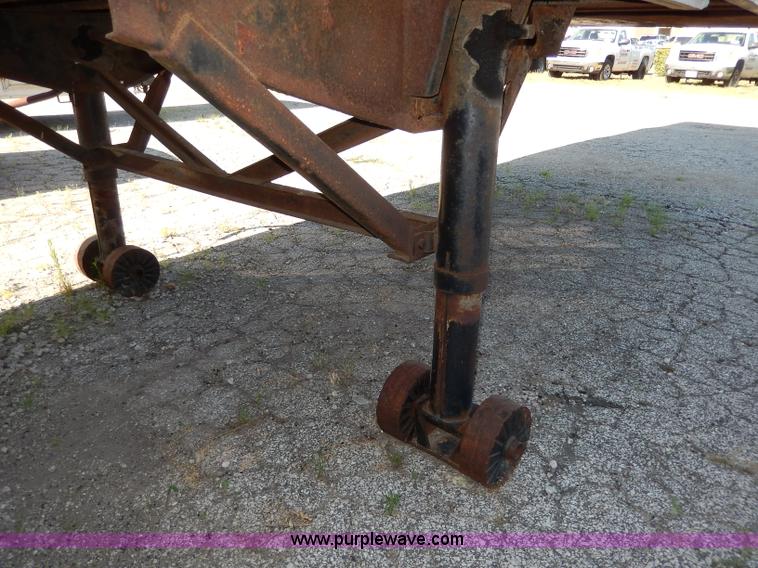 image for item I4426 1984 Monon 45' dry van trailer