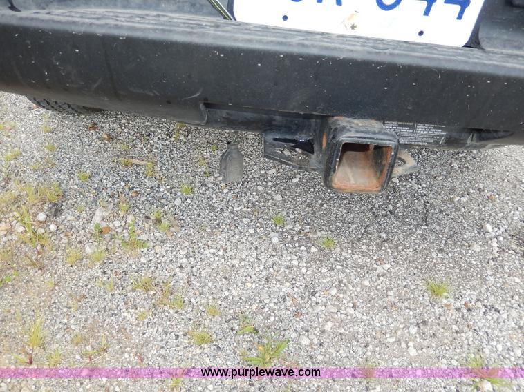 image for item I4431 2008 GMC Sierra 1500 pickup truck