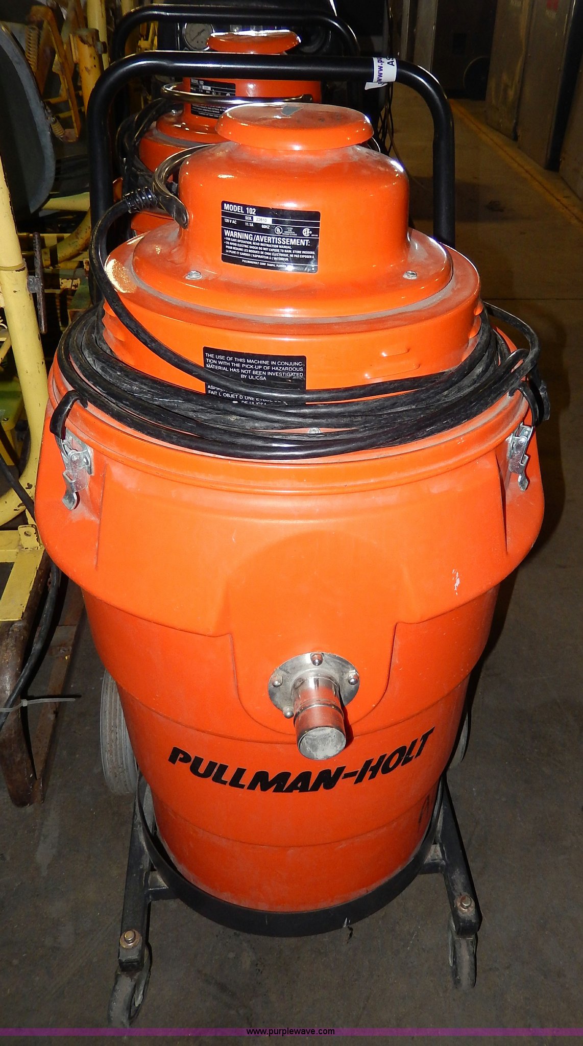 (2) PullmanHolt 102 HEPA shop vacuums in Kansas City, MO Item AS9322 sold Purple Wave