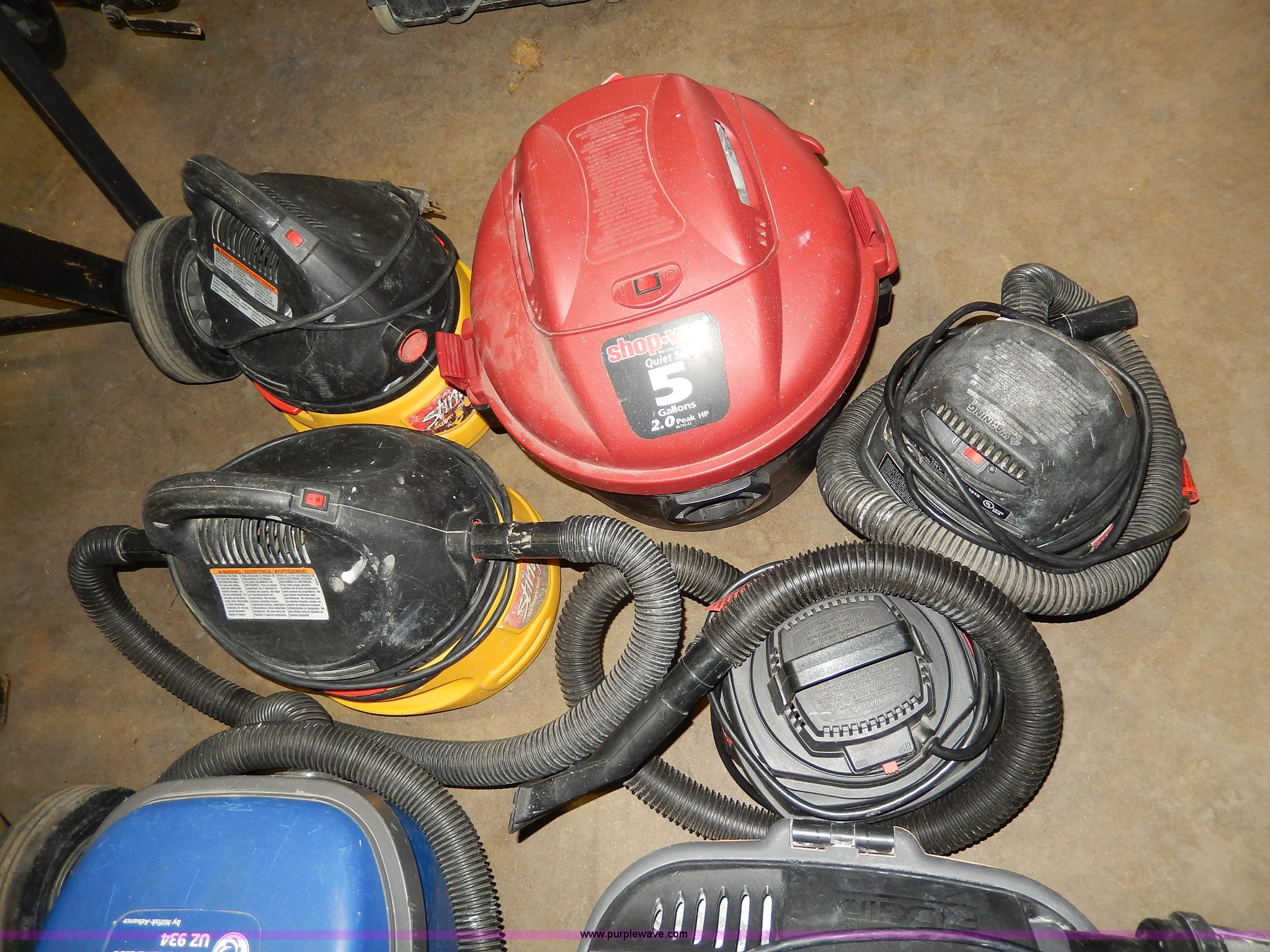 (13) assorted Shop Vac vacuums in Kansas City, MO Item AS9325 sold Purple Wave