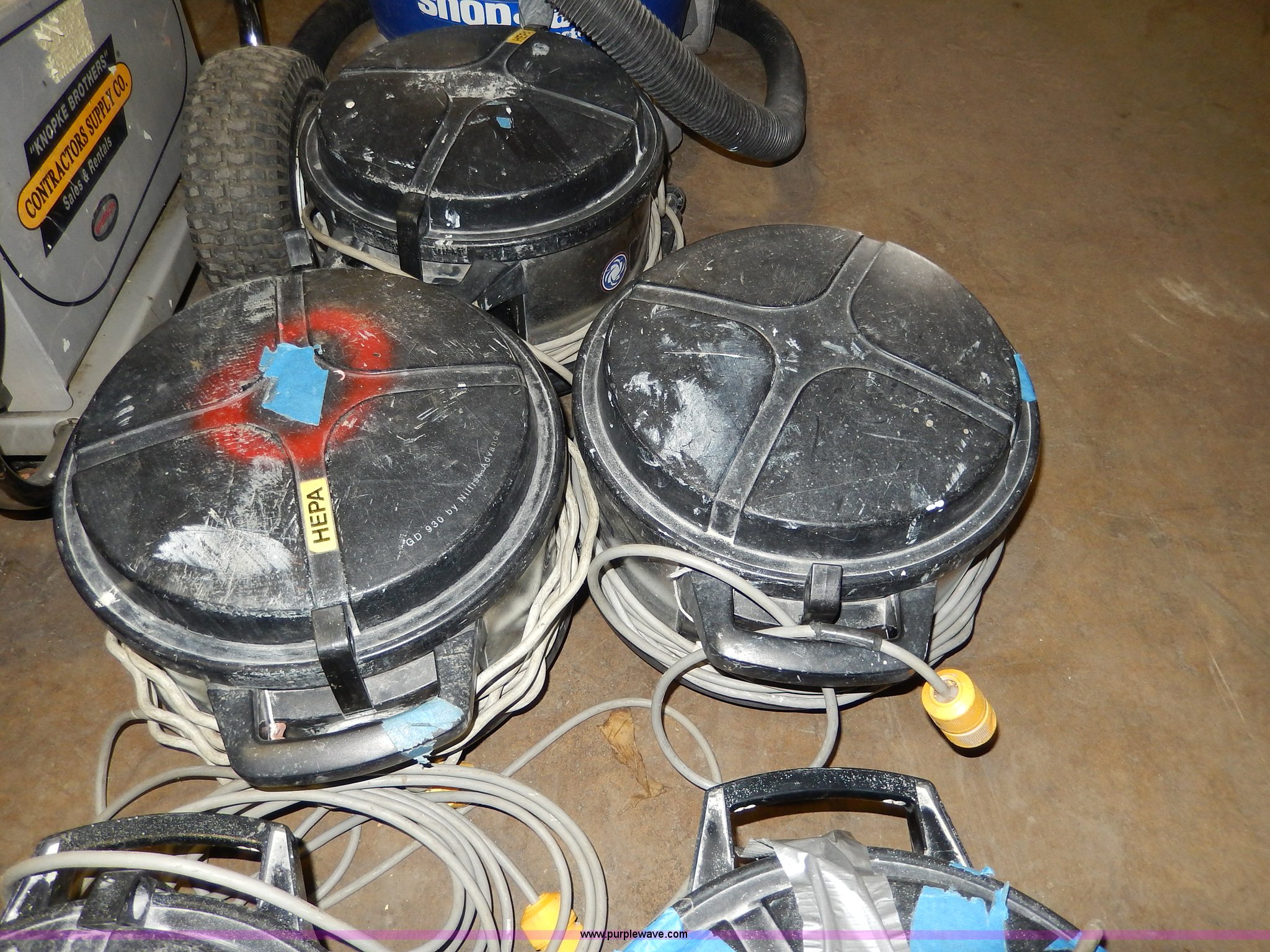 (7) assorted Shop Vac vacuums in Kansas City, MO Item AS9326 sold Purple Wave