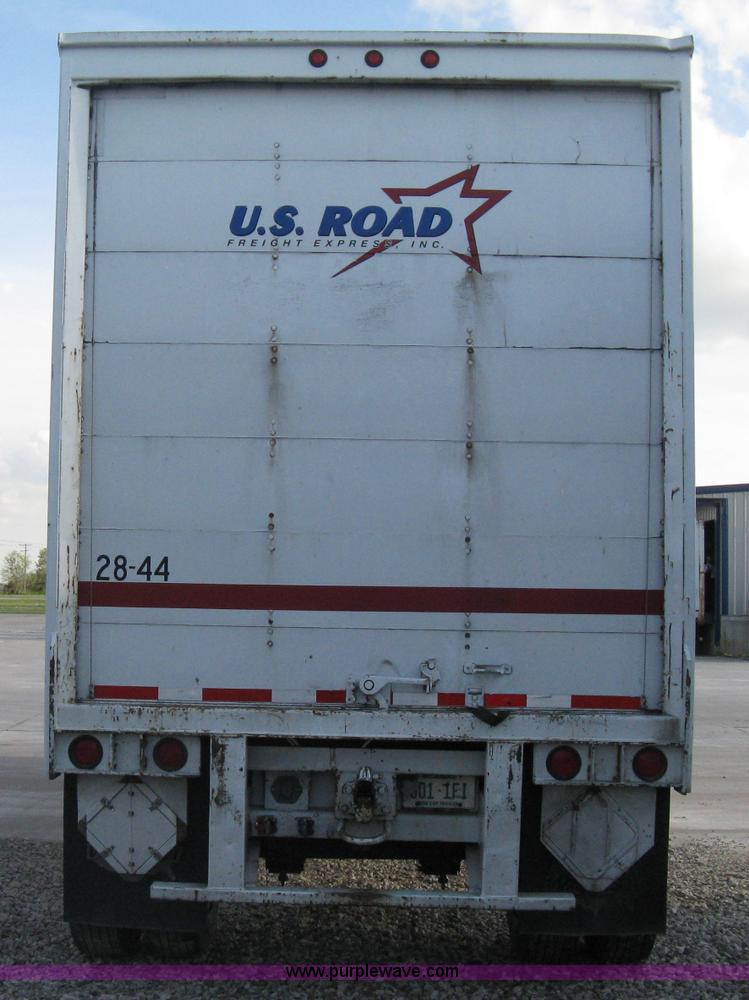 image for item D8289 1995 Wabash 28' dry van trailer