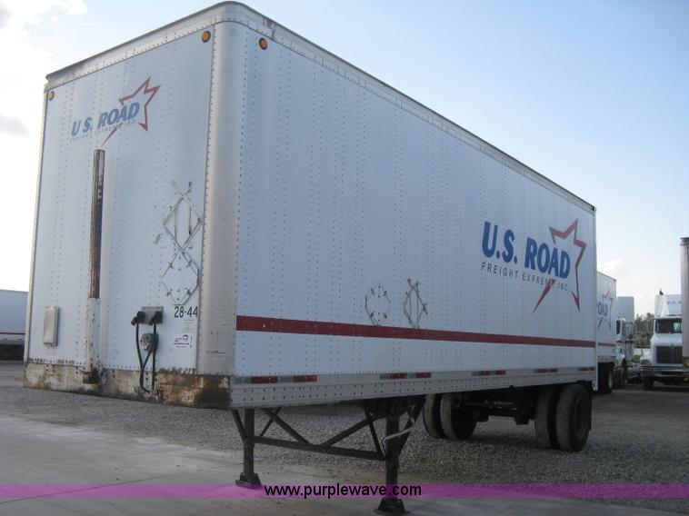 image for item D8289 1995 Wabash 28' dry van trailer