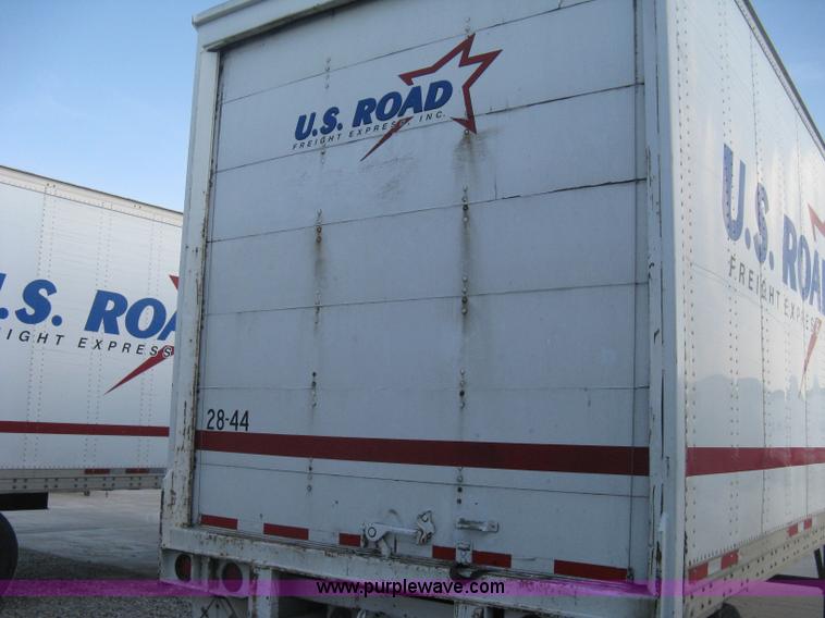 image for item D8289 1995 Wabash 28' dry van trailer