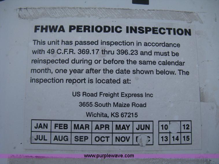 image for item D8289 1995 Wabash 28' dry van trailer