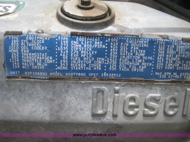 image for item D8389 1985 GMC General semi truck