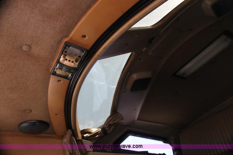 image for item G4036 2000 Kenworth W900B semi truck