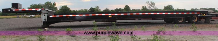 image for item G5073 2000 Landoll 660 trailer