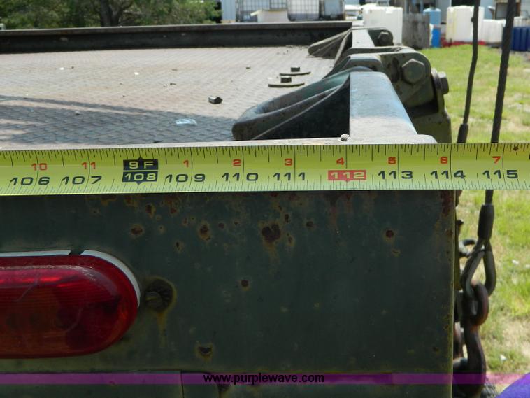 image for item G7926 1975 GMC 7500 wrecker truck