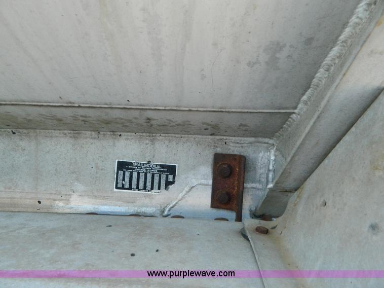 image for item G7957 1980 Trailmobile 306 aluminum tanker trailer