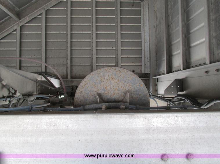 image for item G9469 2008 Timpte Super Hopper grain trailer