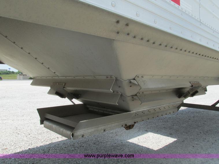 image for item G9469 2008 Timpte Super Hopper grain trailer