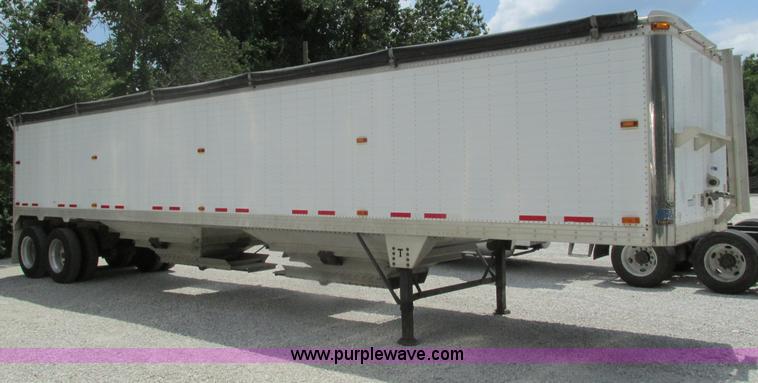 image for item G9470 2008 Timpte Super Hopper grain trailer