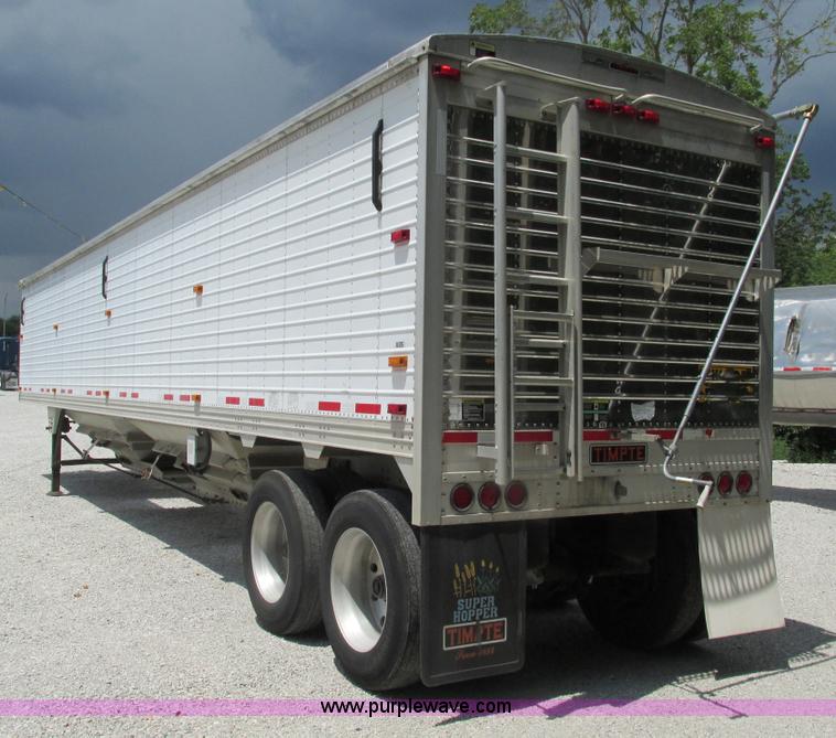 image for item G9470 2008 Timpte Super Hopper grain trailer