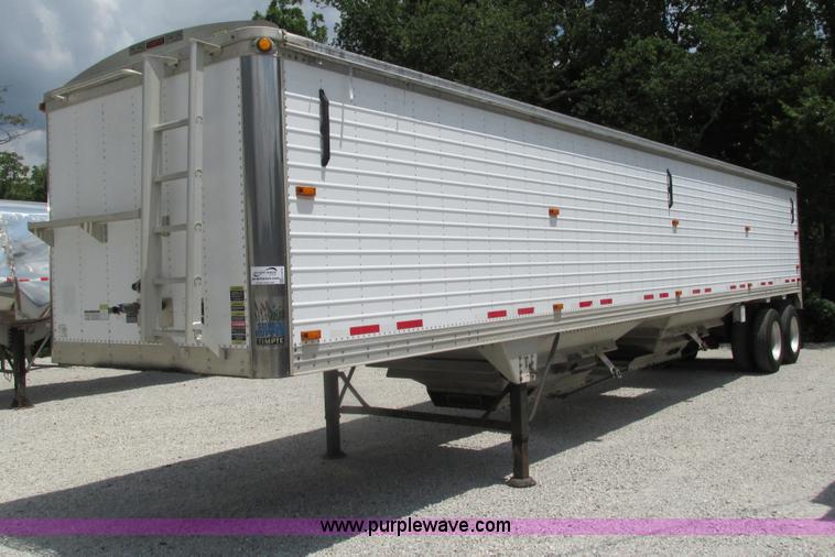 image for item G9470 2008 Timpte Super Hopper grain trailer