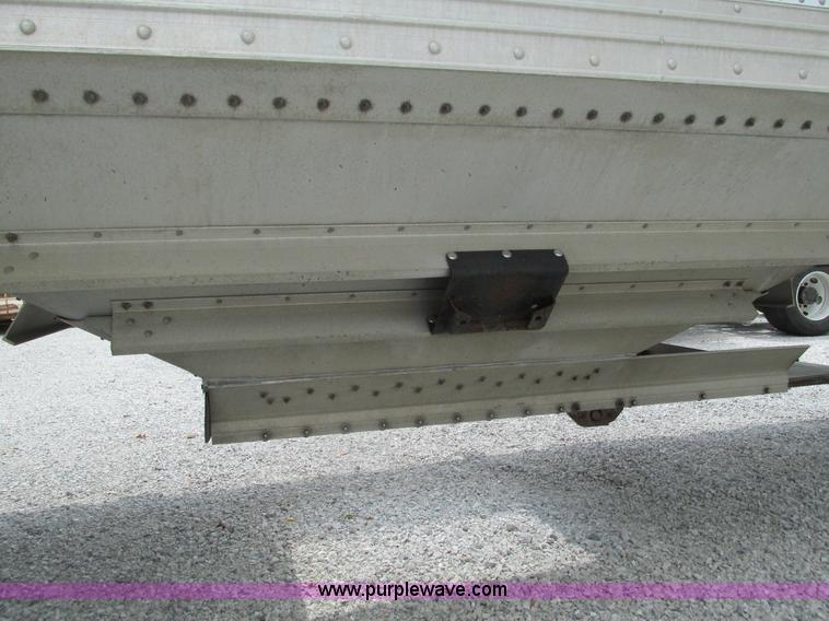 image for item G9470 2008 Timpte Super Hopper grain trailer