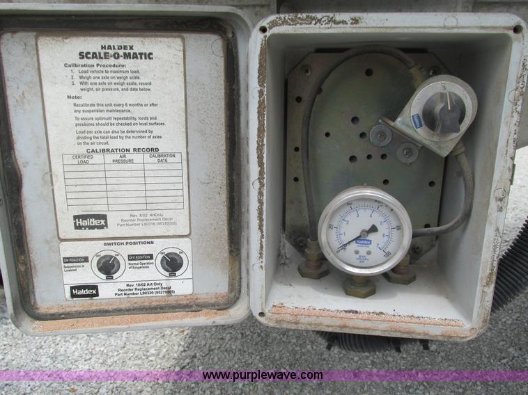 image for item G9470 2008 Timpte Super Hopper grain trailer